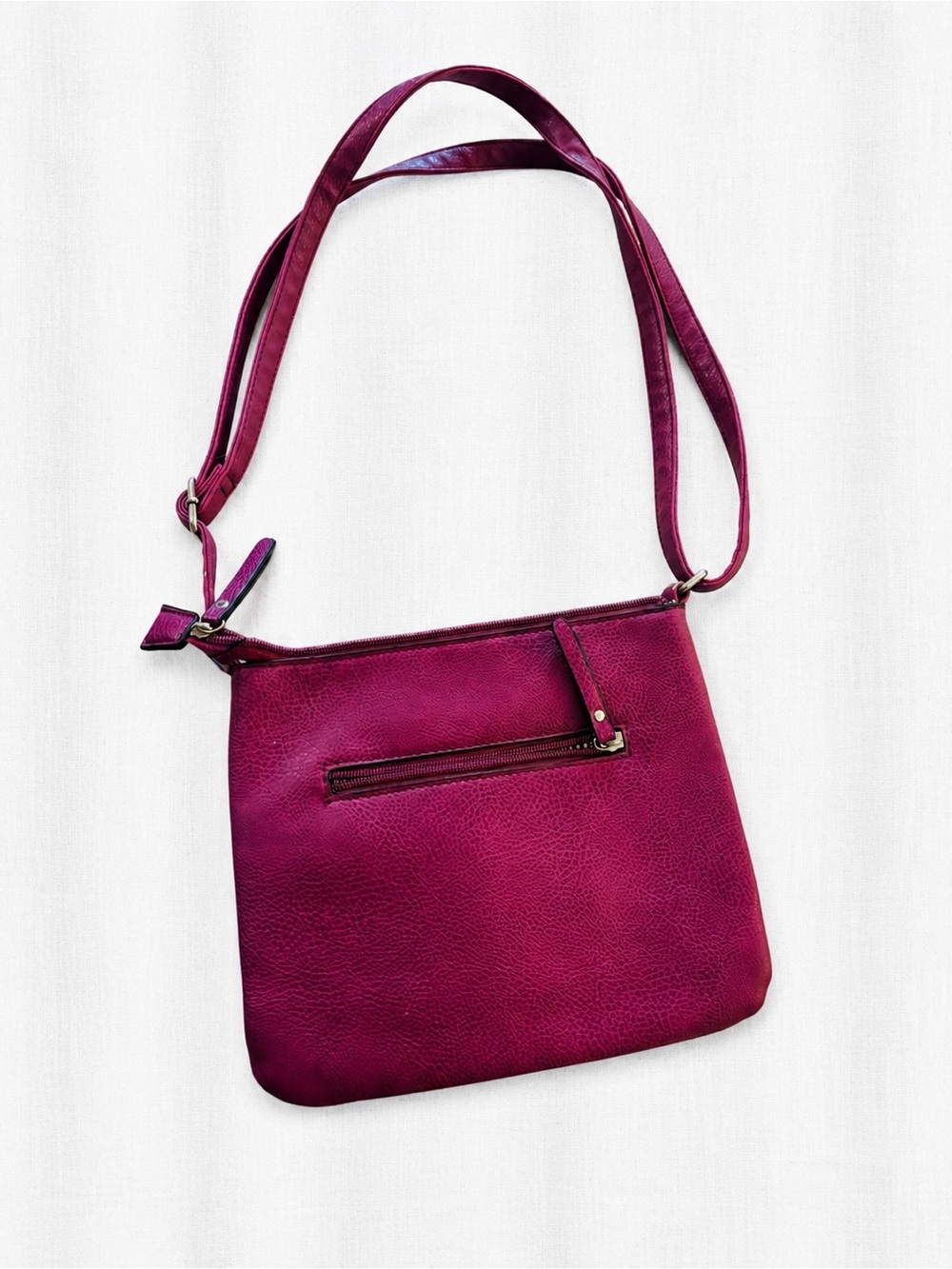 Women's Magenta Crossbody Bag - Sleek Everyday Shoulder Bag